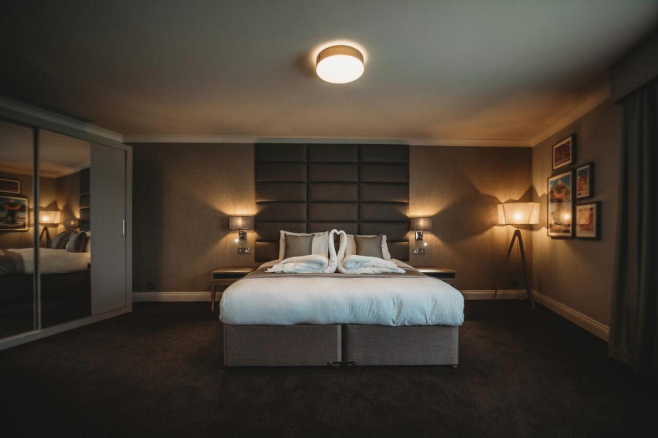 The Essex Golf & Country Club Hotel Coggeshall Eksteriør billede